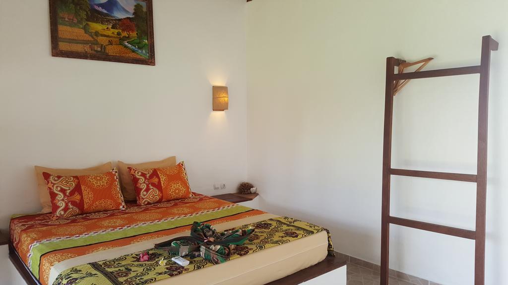 Classico Italiano Bed and Breakfast Gili Air Exterior foto